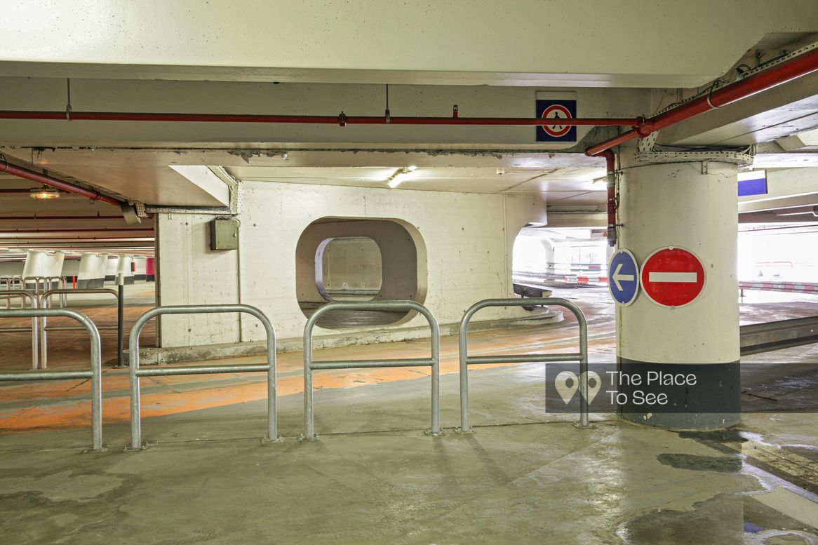 Parking Exterieur