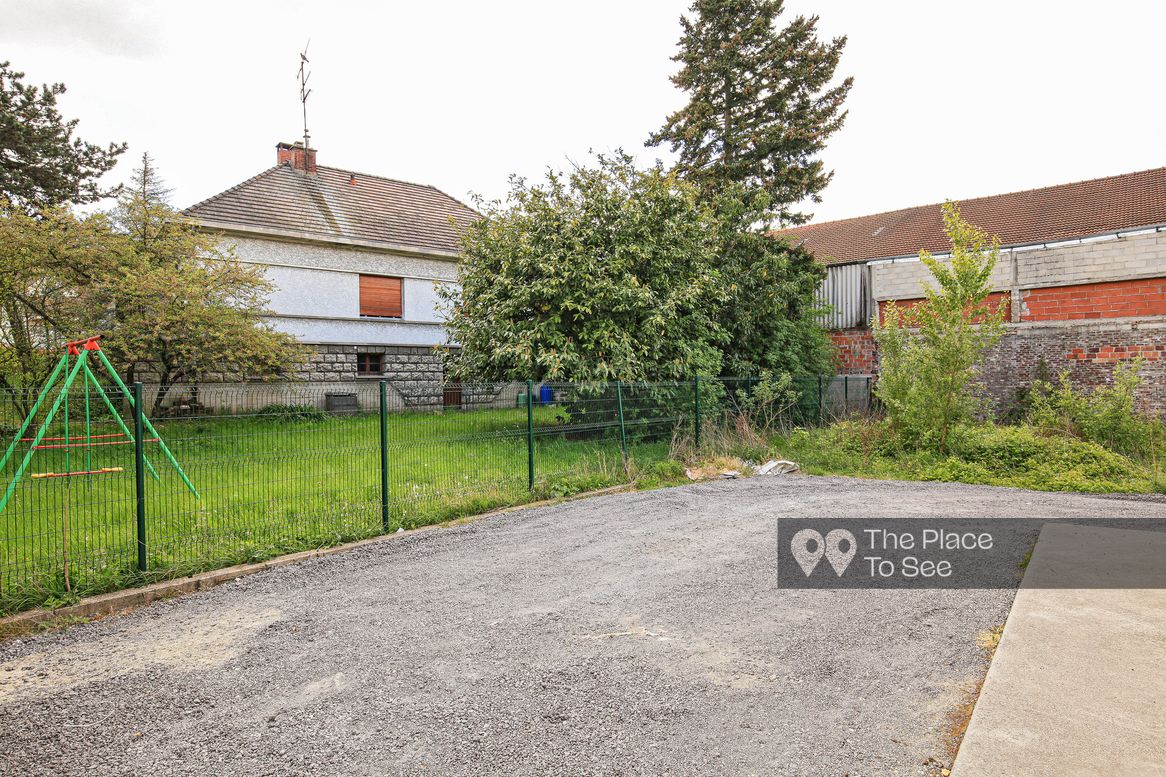 Parking Exterieur
