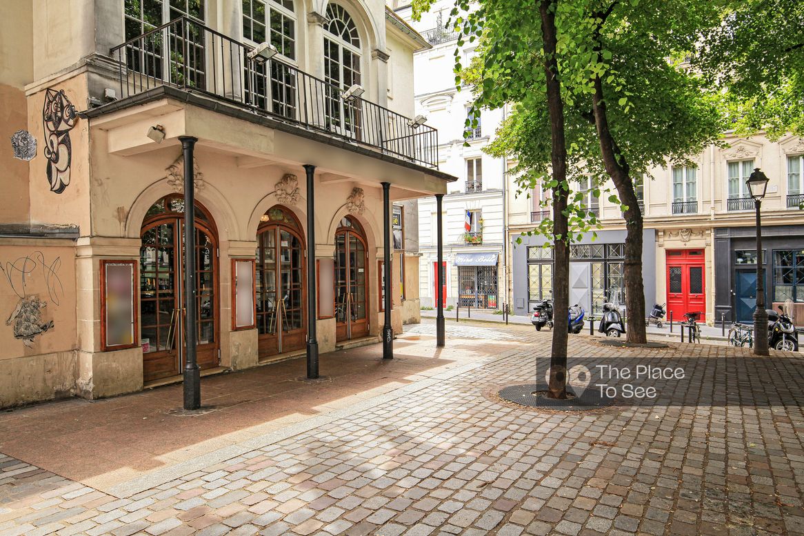 Façade