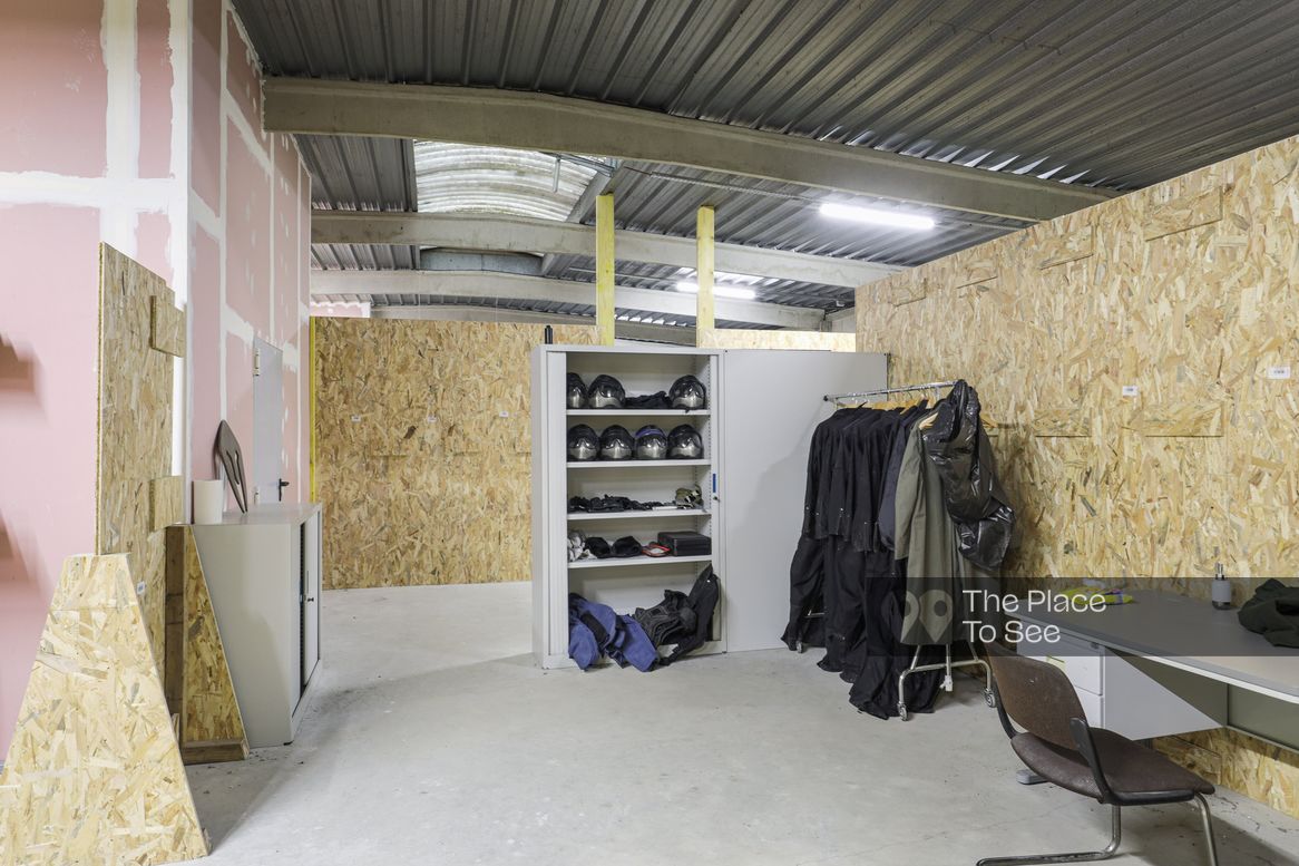 Hangar