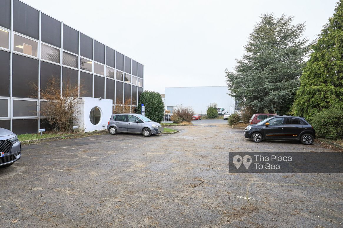 Parking Exterieur