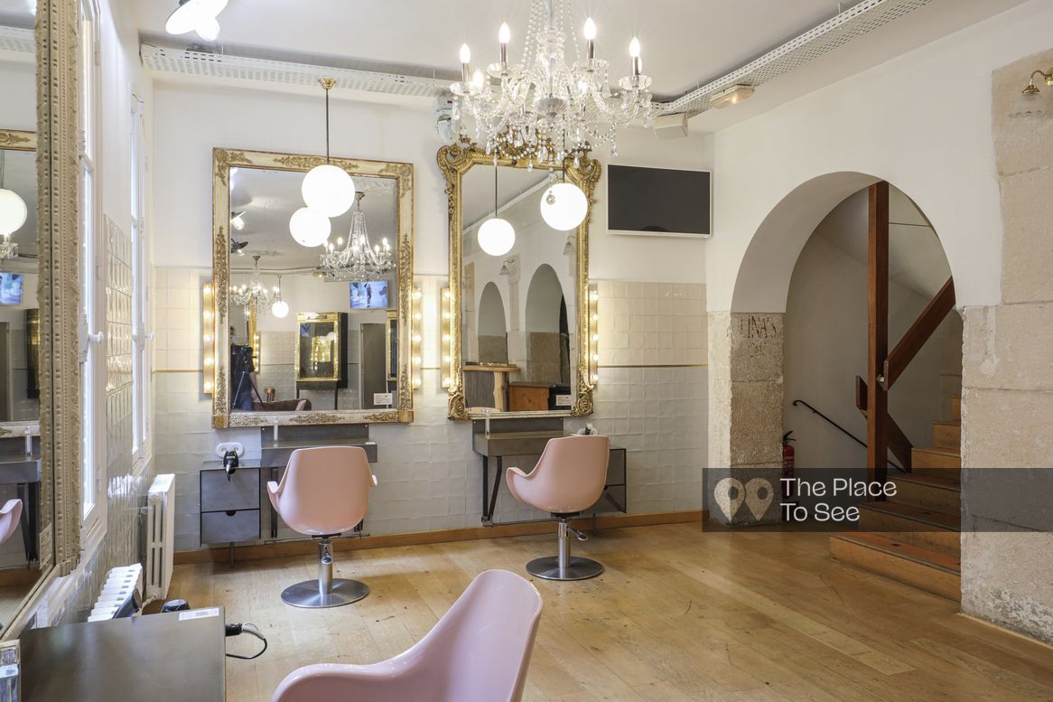 Salon