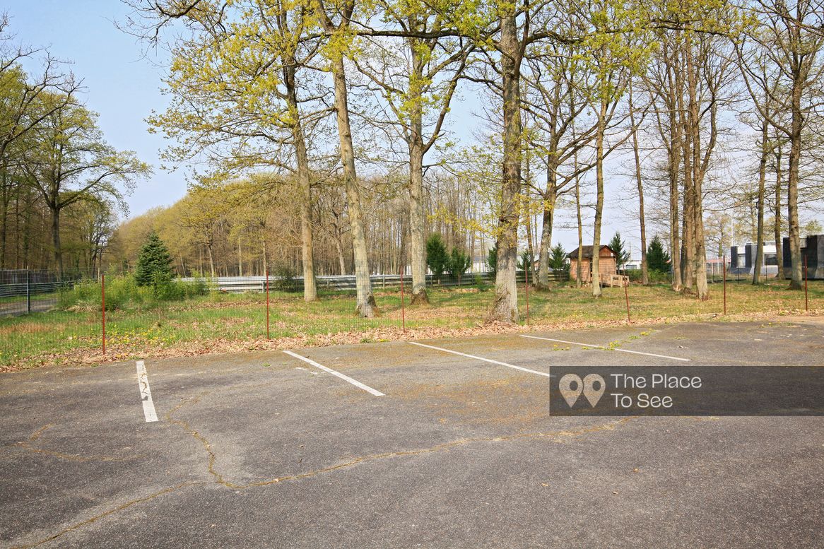 Parking Exterieur