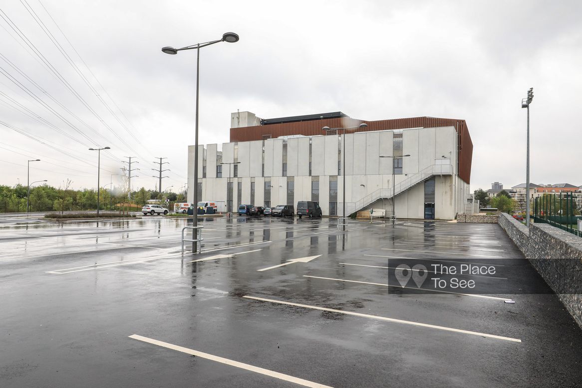 Parking Exterieur