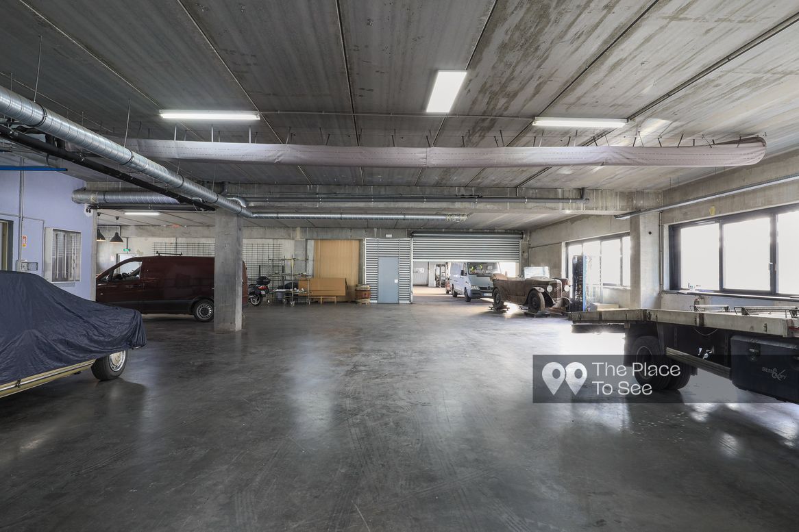 Hangar