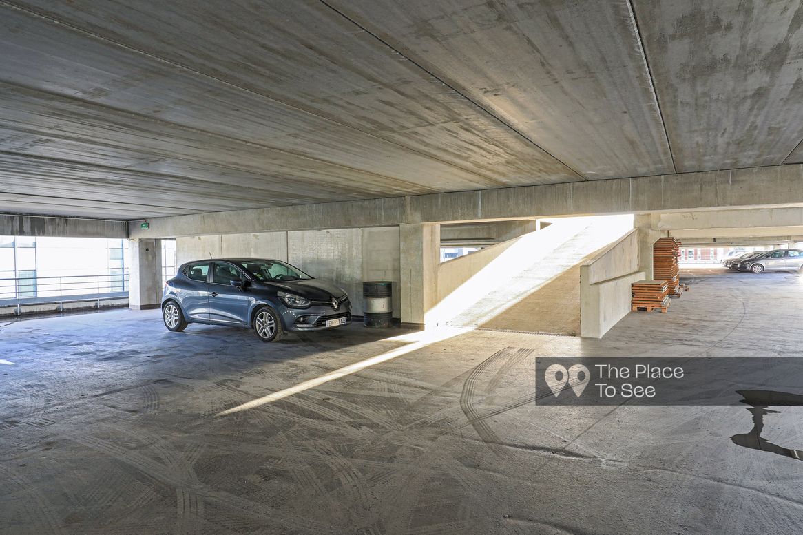 Parking Exterieur