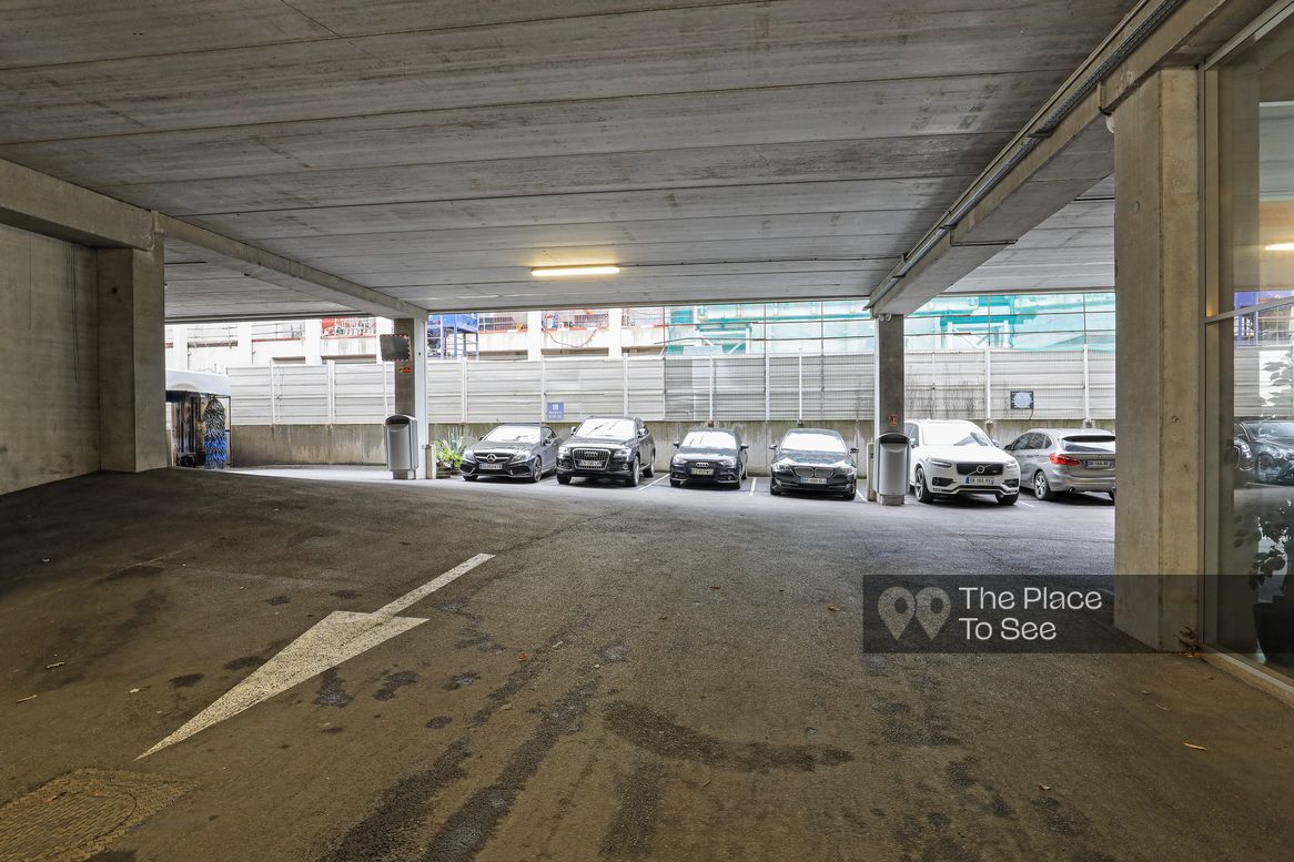 Parking Exterieur