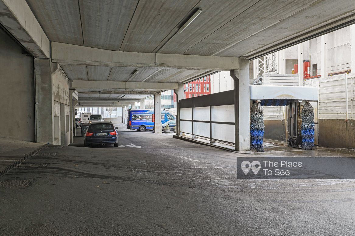 Parking Exterieur