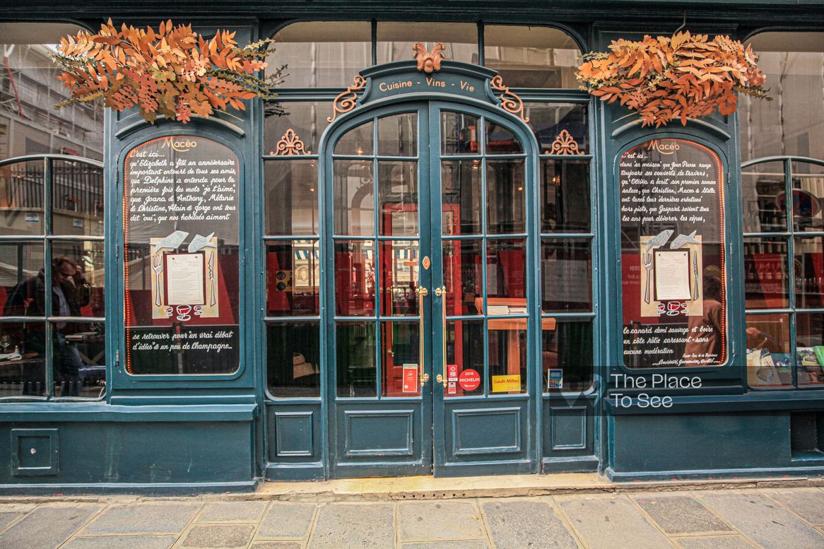 Façade