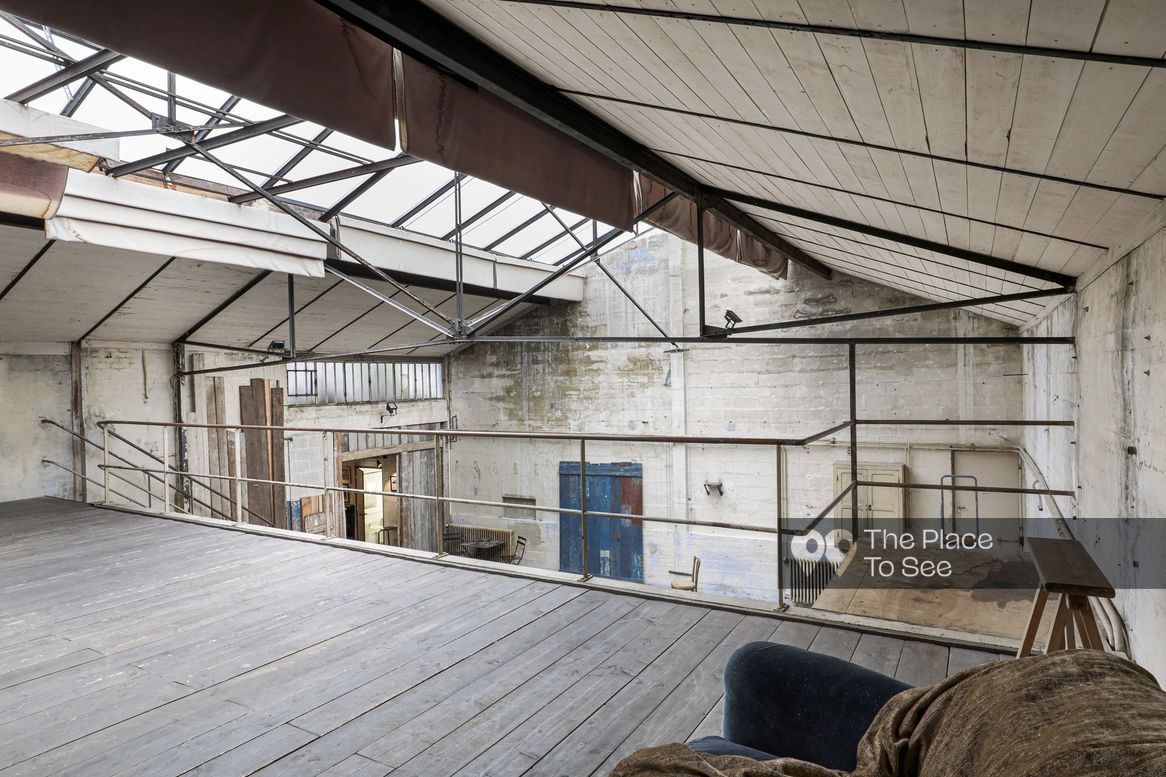 Mezzanine