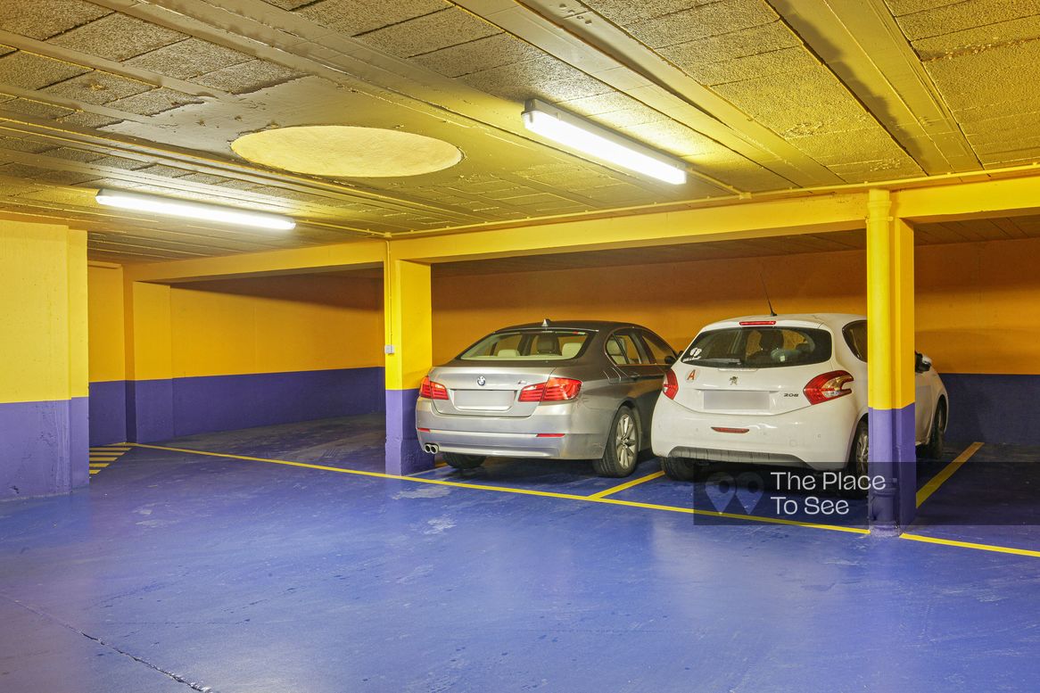 Parking intérieur