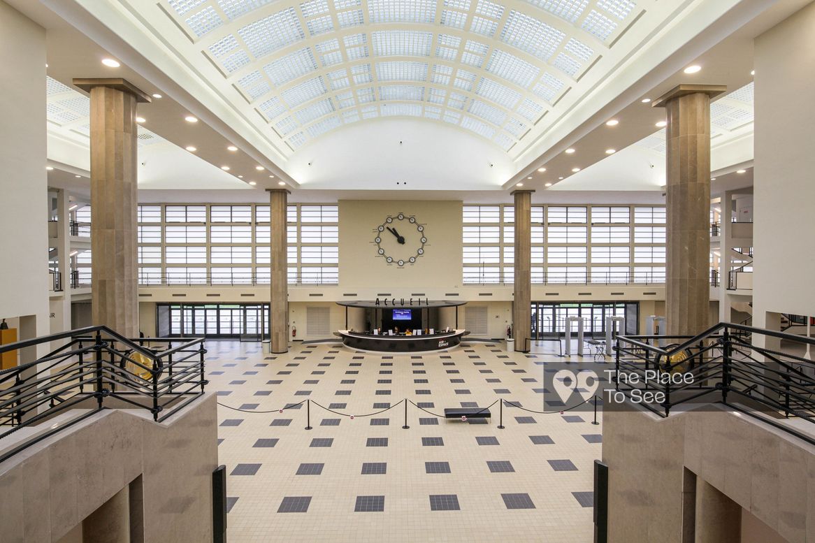 Grande Halle Art Déco / Hall de Gare