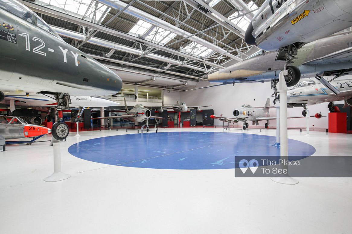 Hangar