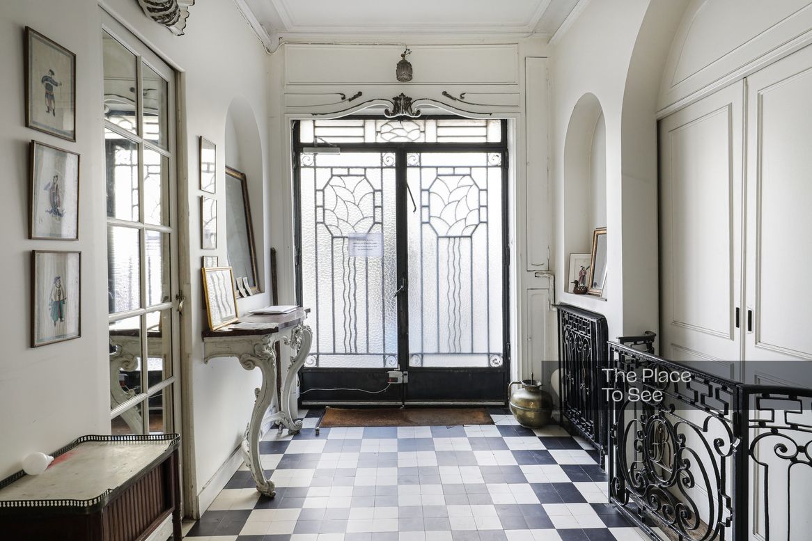 Hall