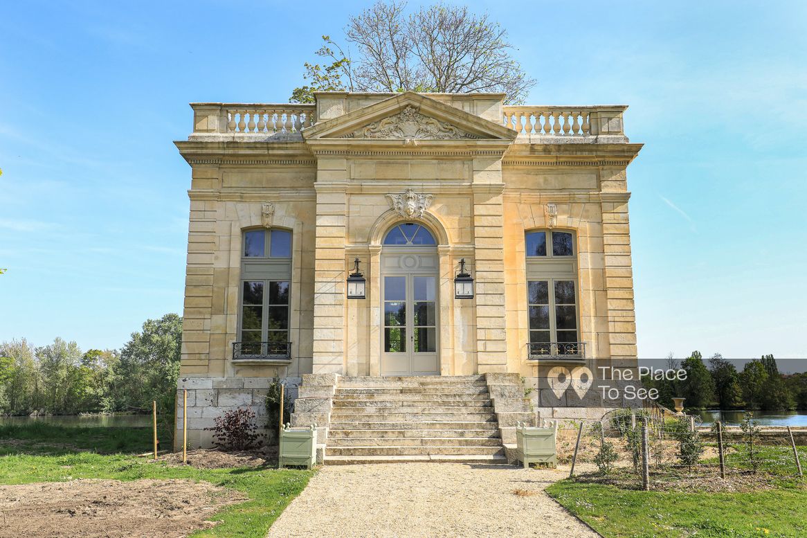 Façade