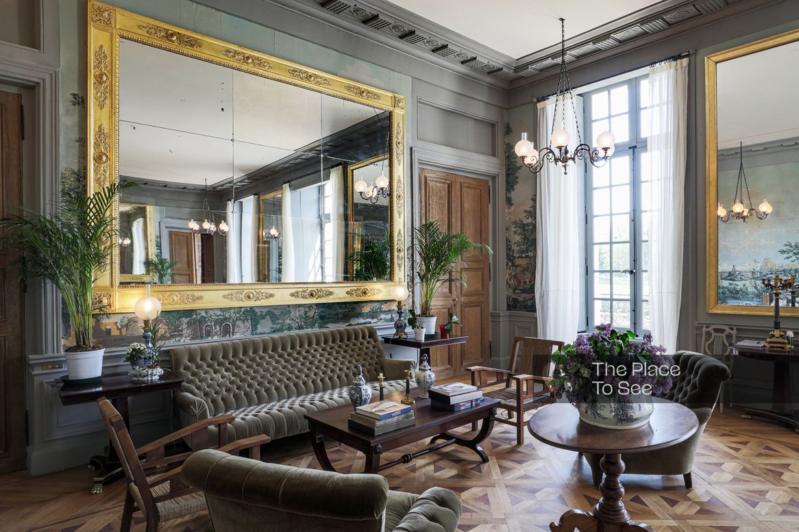 Salon
