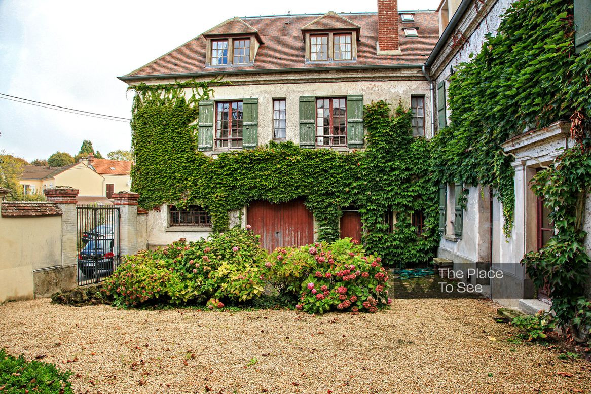 Façade