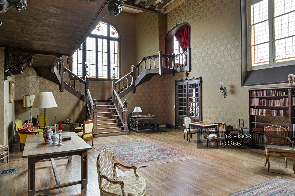 Salon