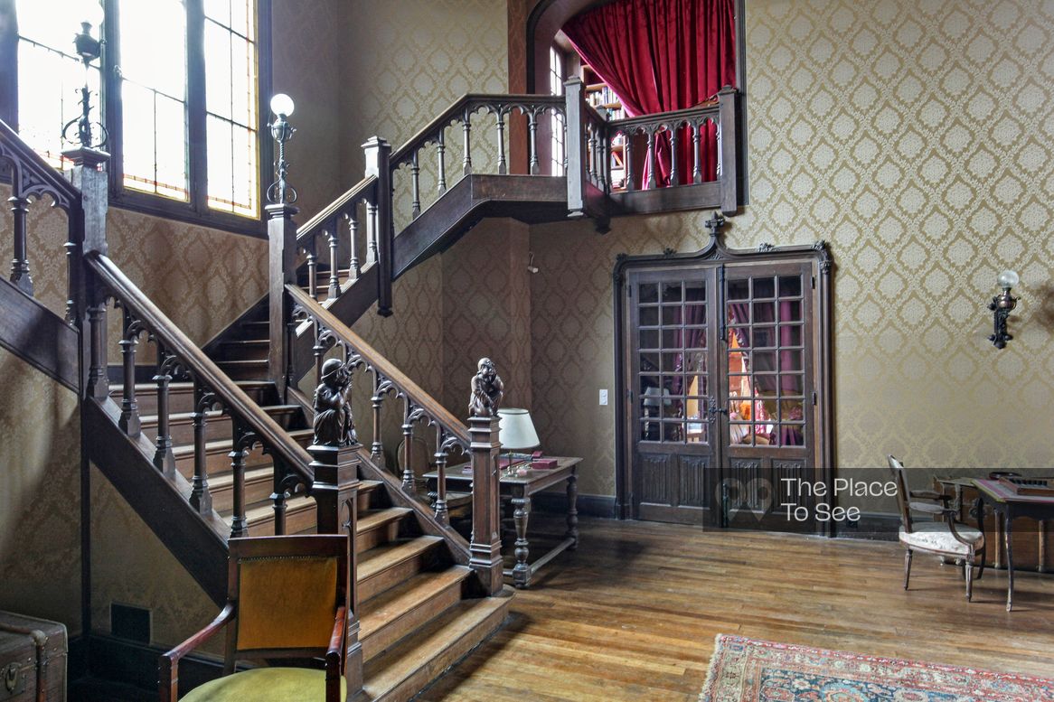 Salon