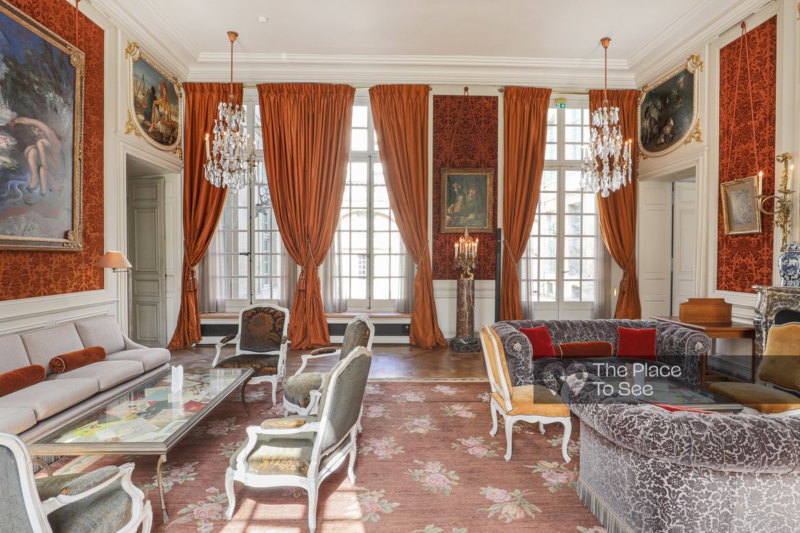 Salon