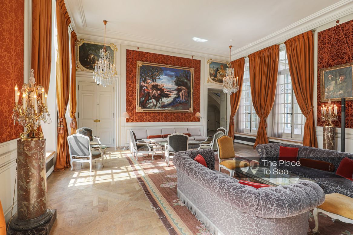Salon