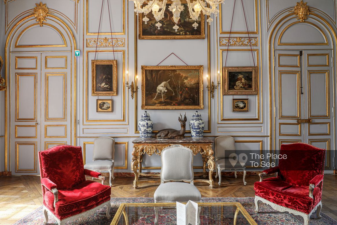 Salon