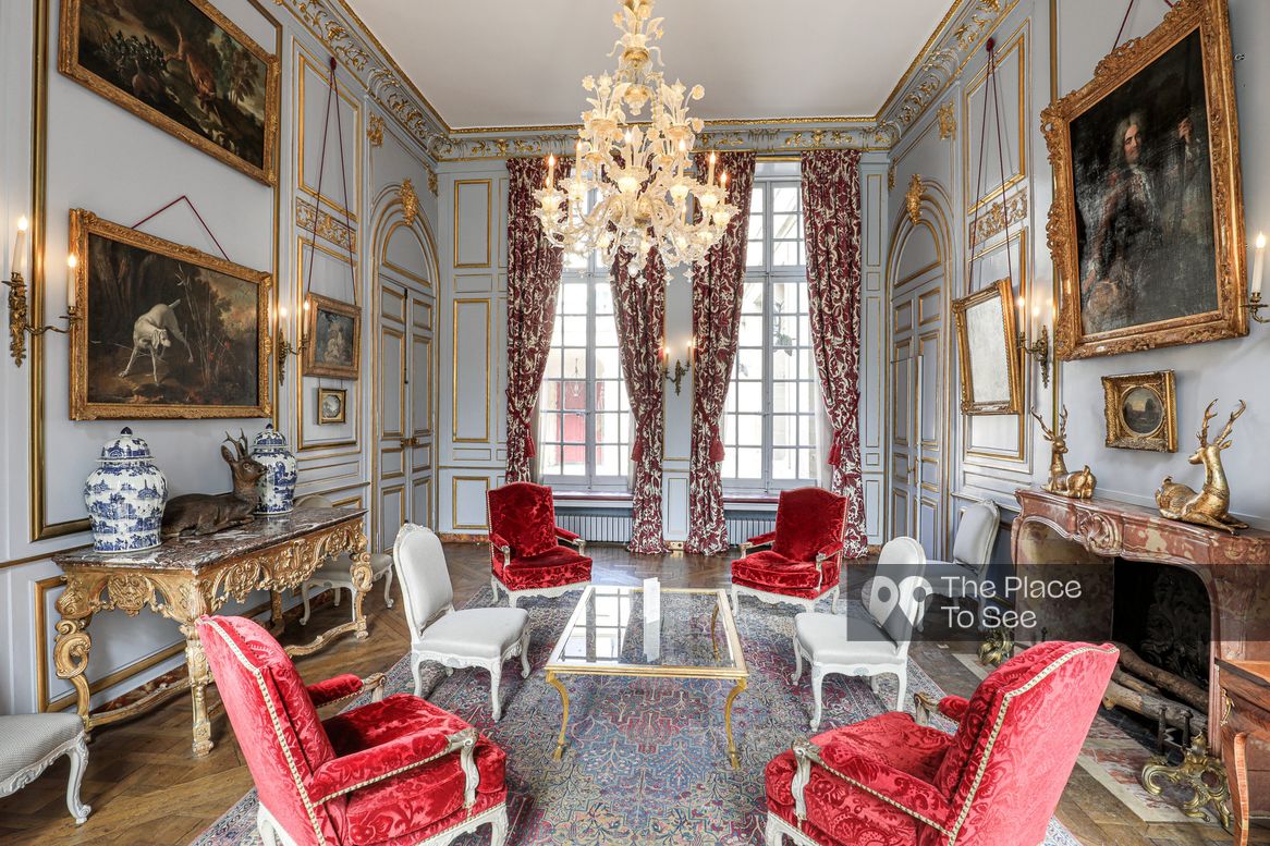 Salon