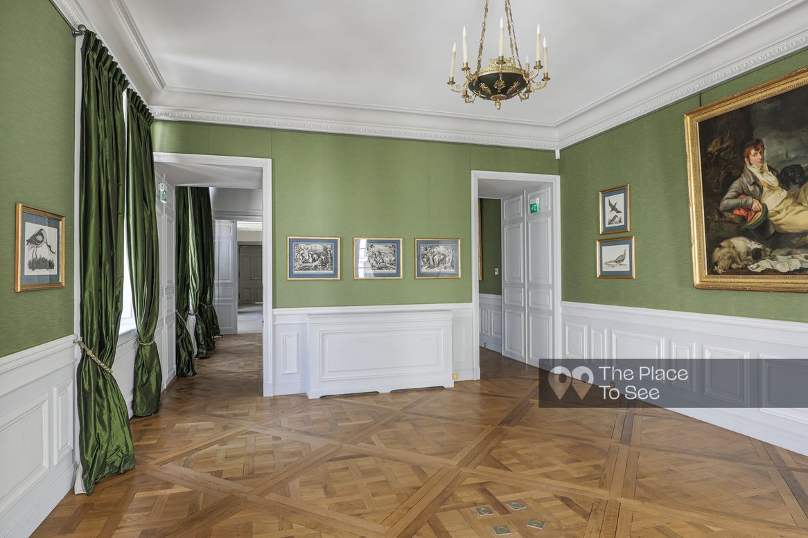 Salon