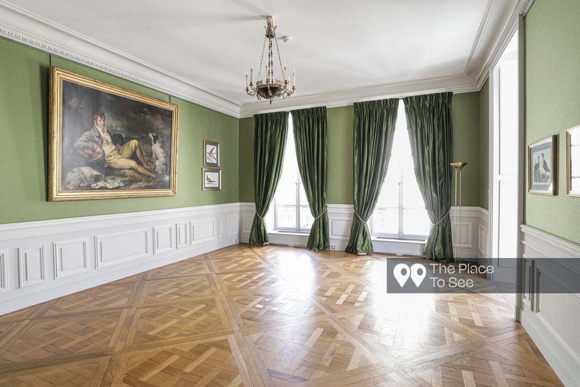 Salon