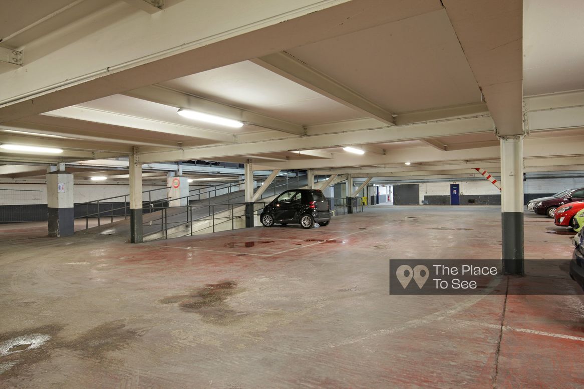 Parking intérieur