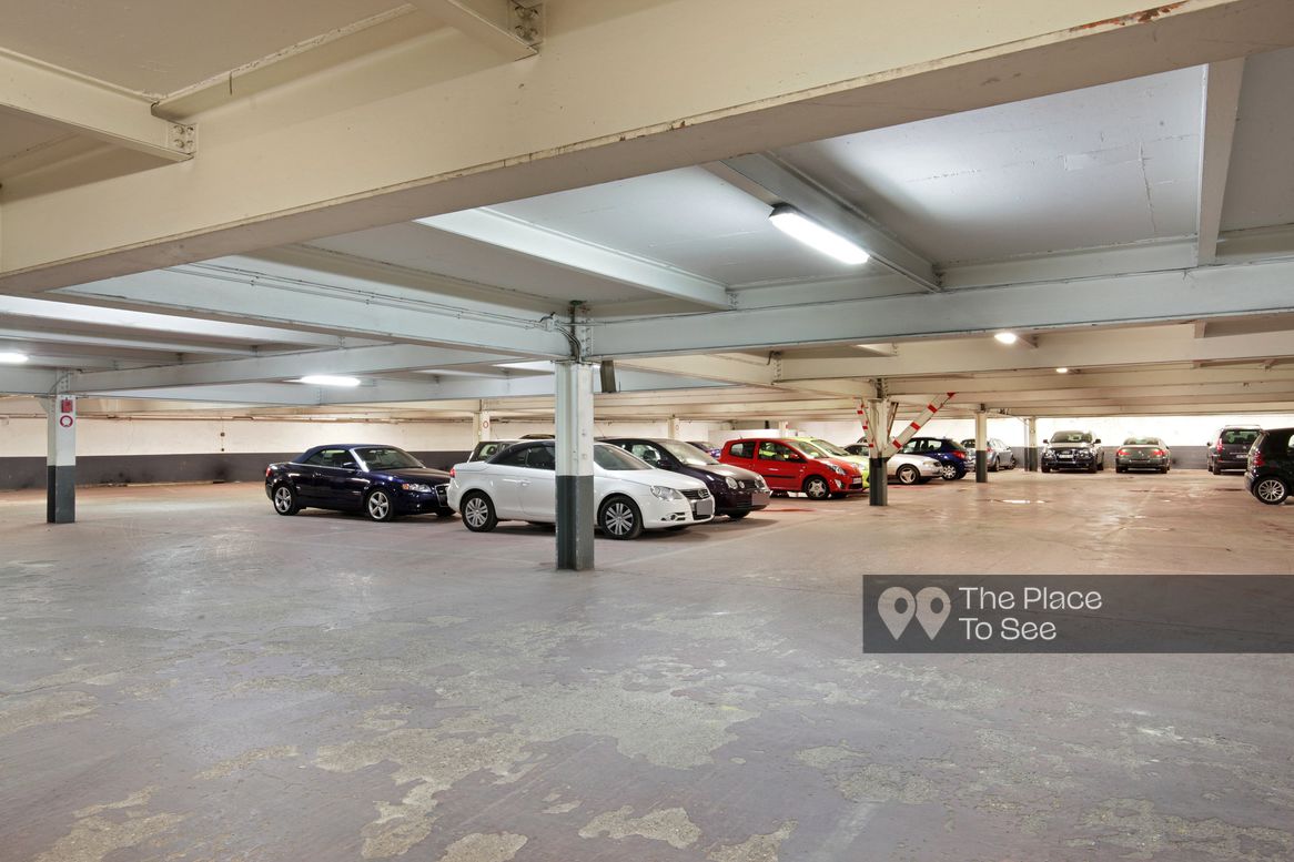 Parking intérieur