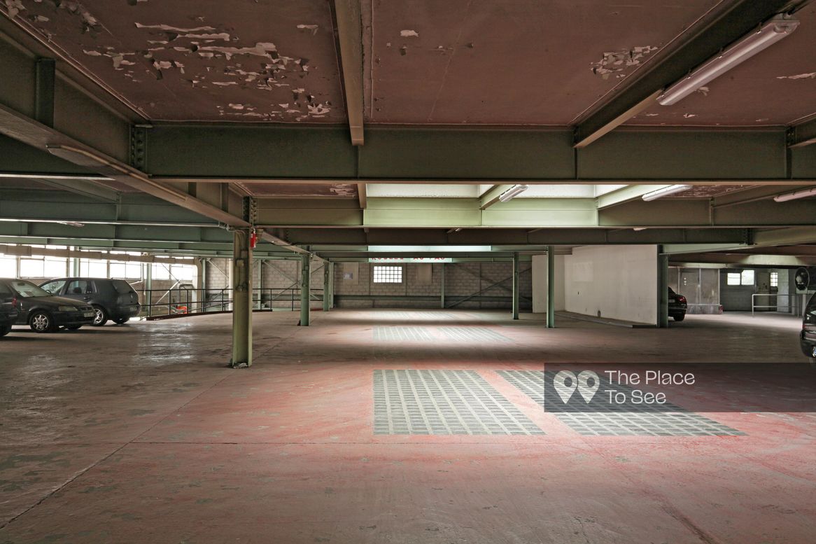 Parking intérieur