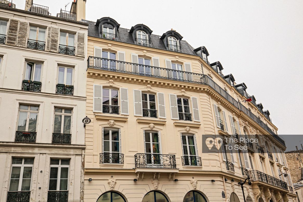Façade