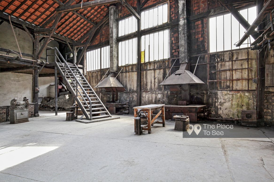 Hangar