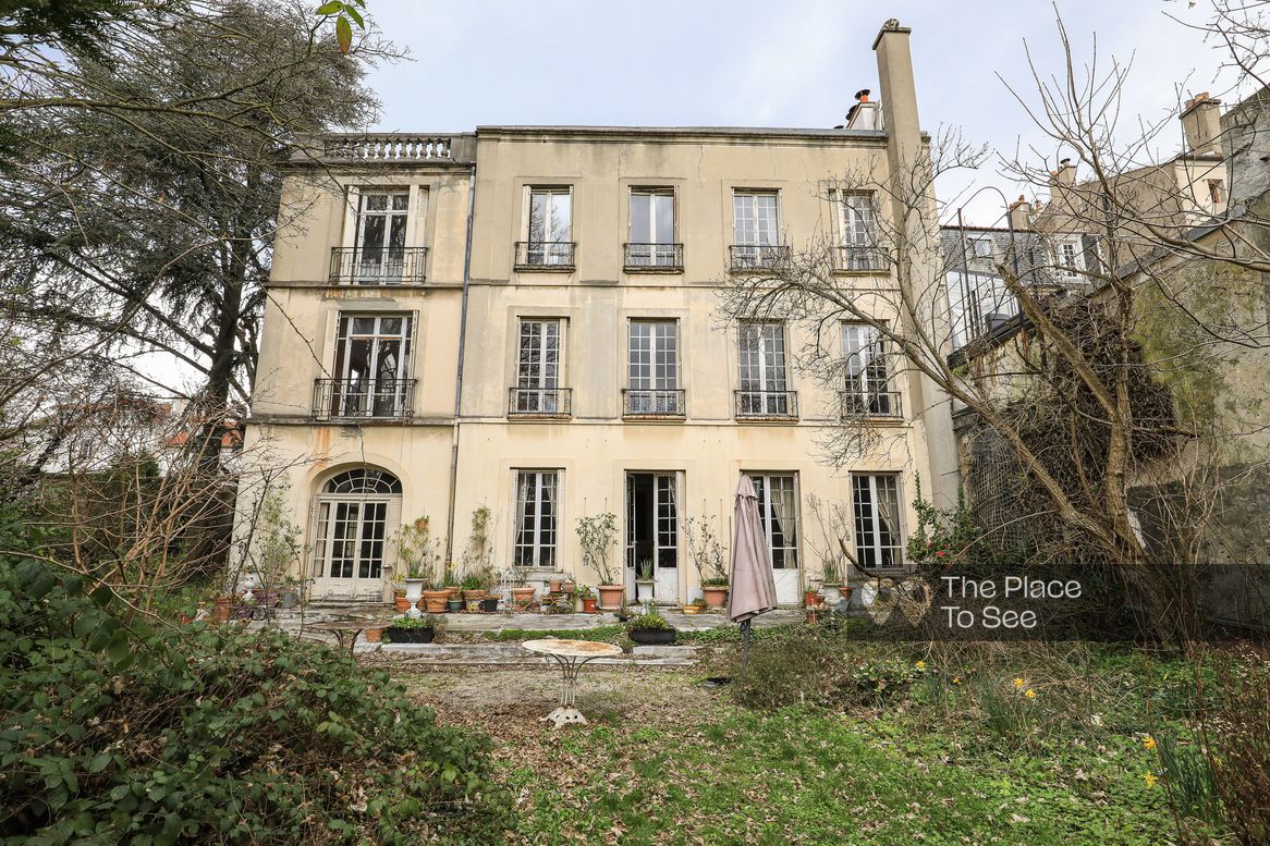 Façade
