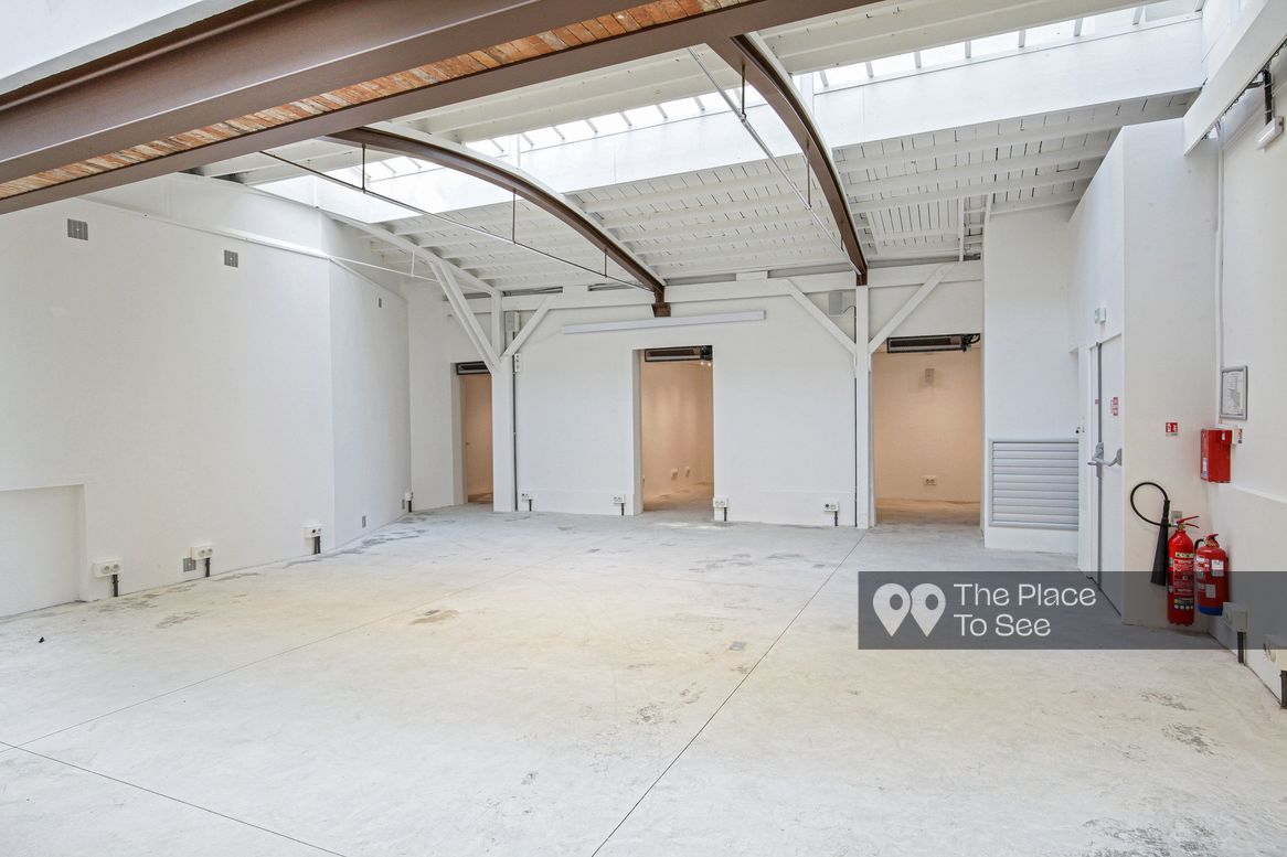 Hangar