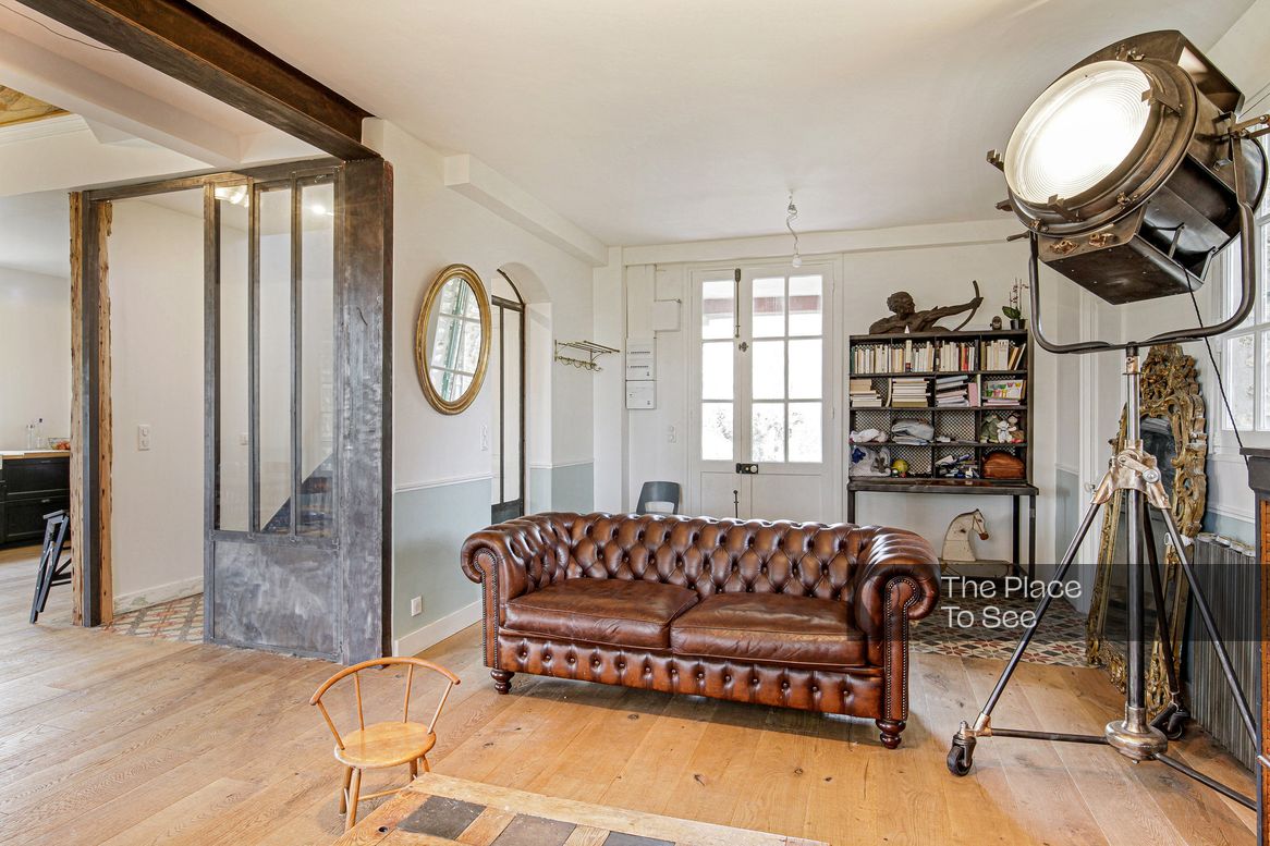 Salon
