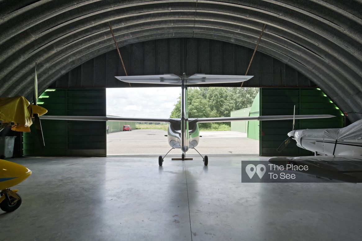 Hangar