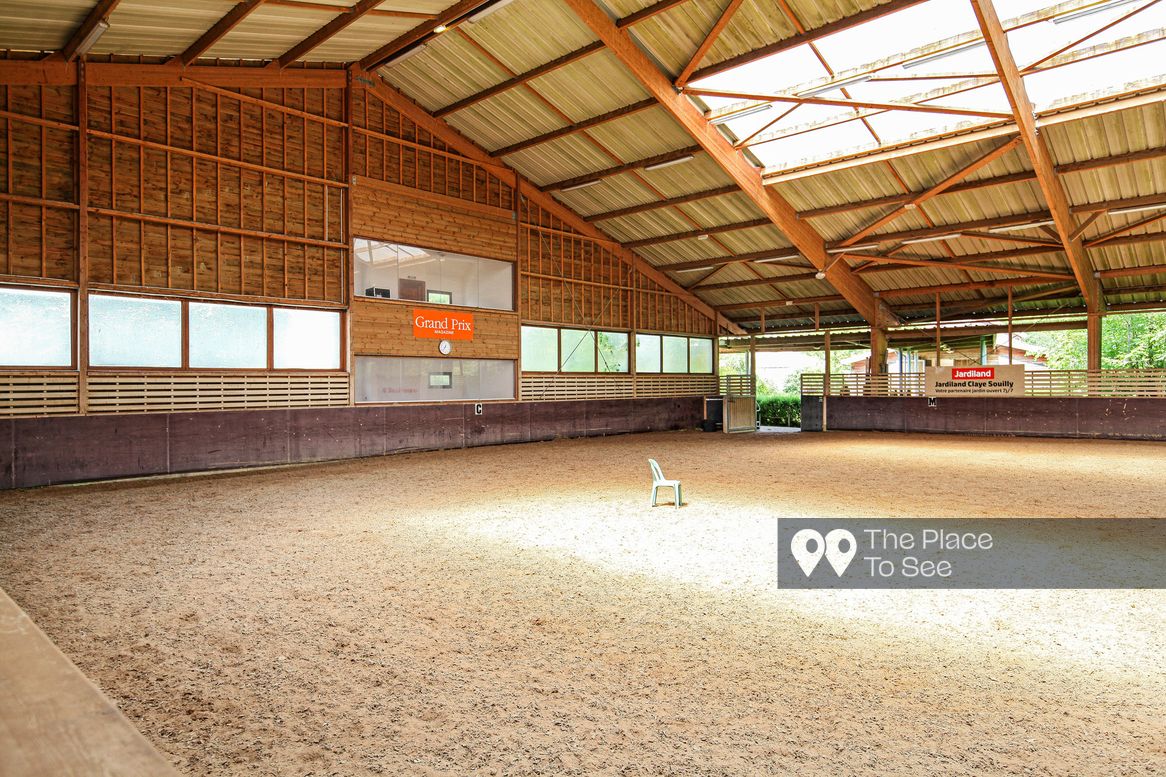 Hangar
