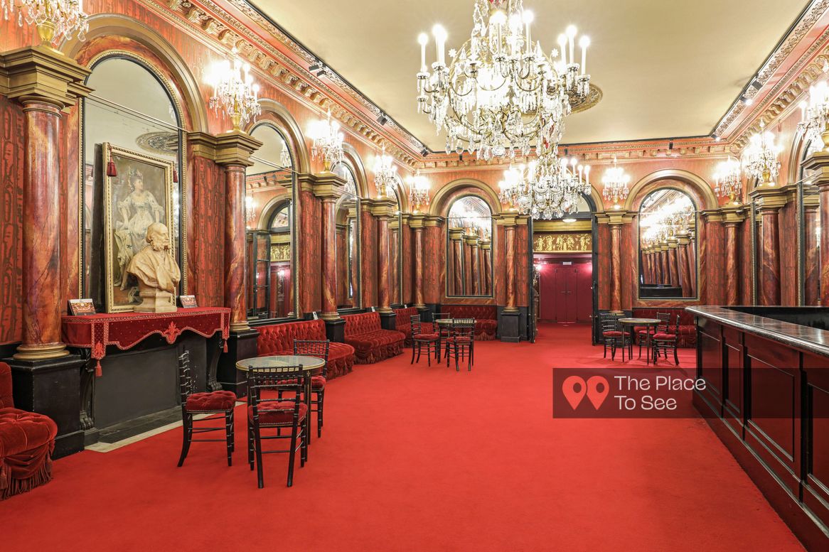 Salon