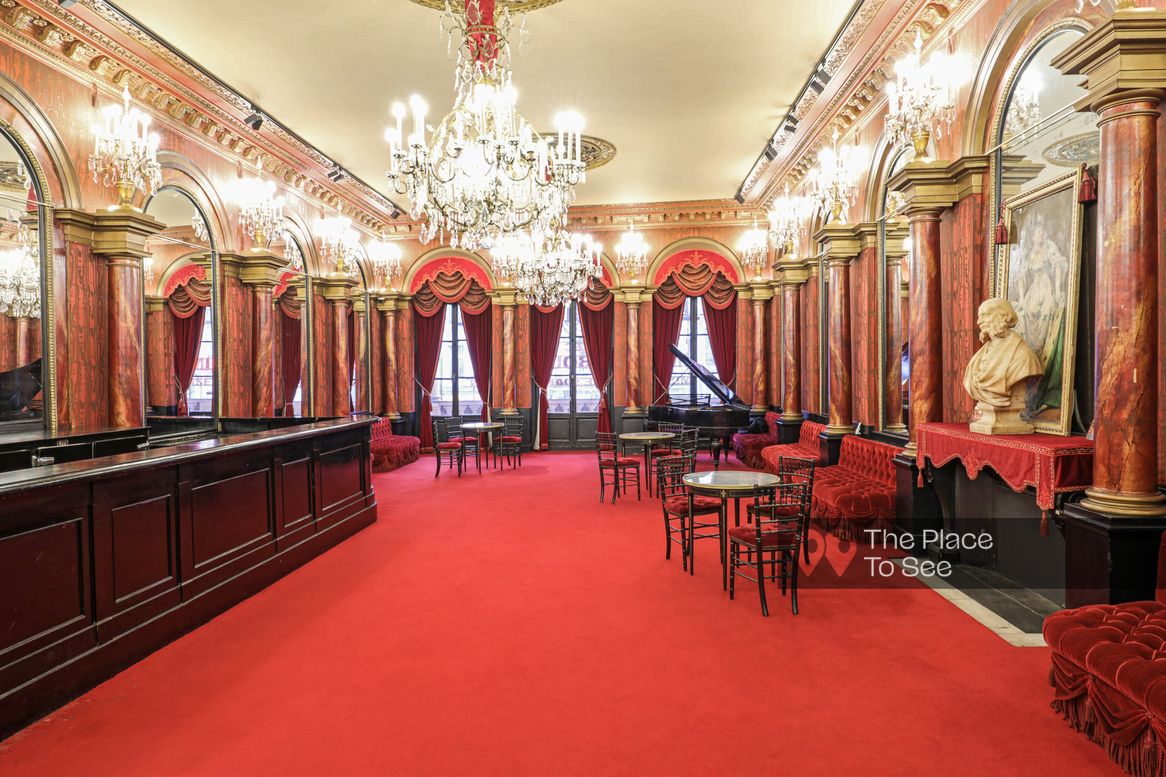 Salon