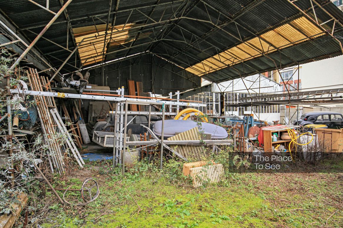 Hangar