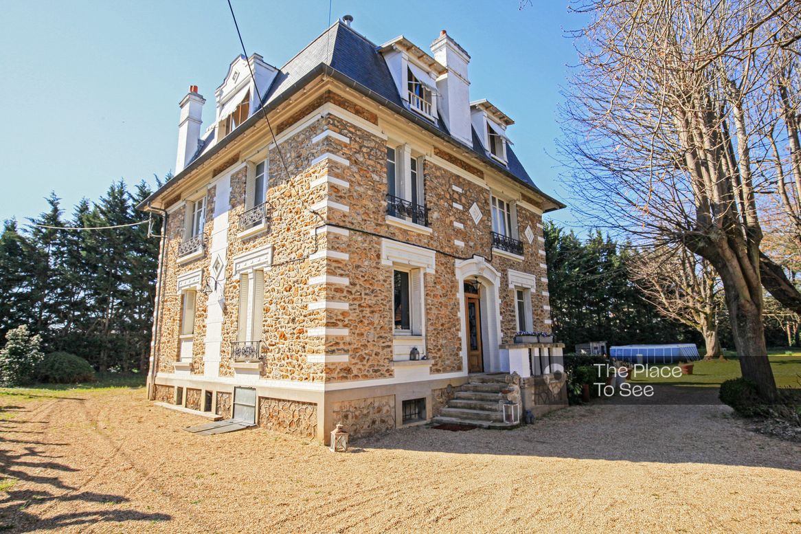 Façade