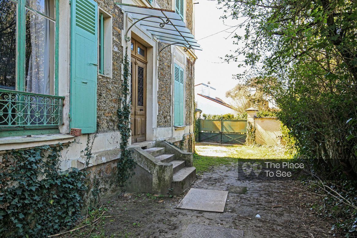 Façade