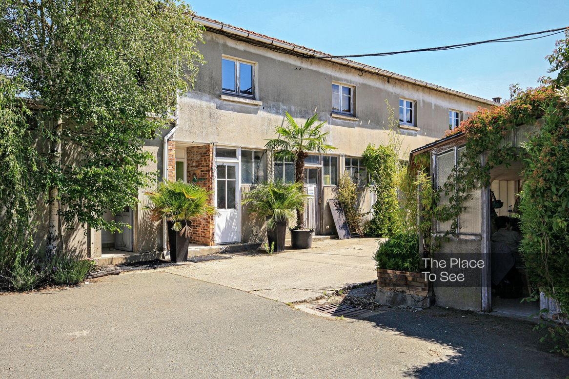 Façade