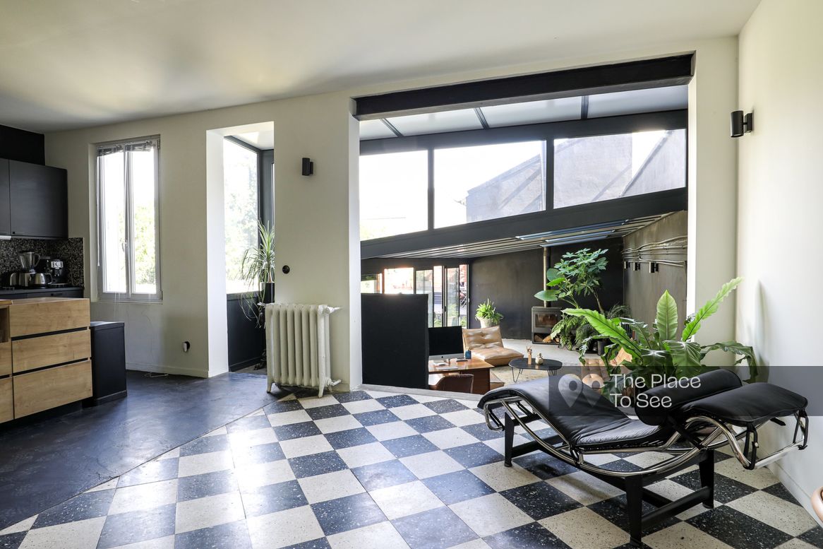 Salon