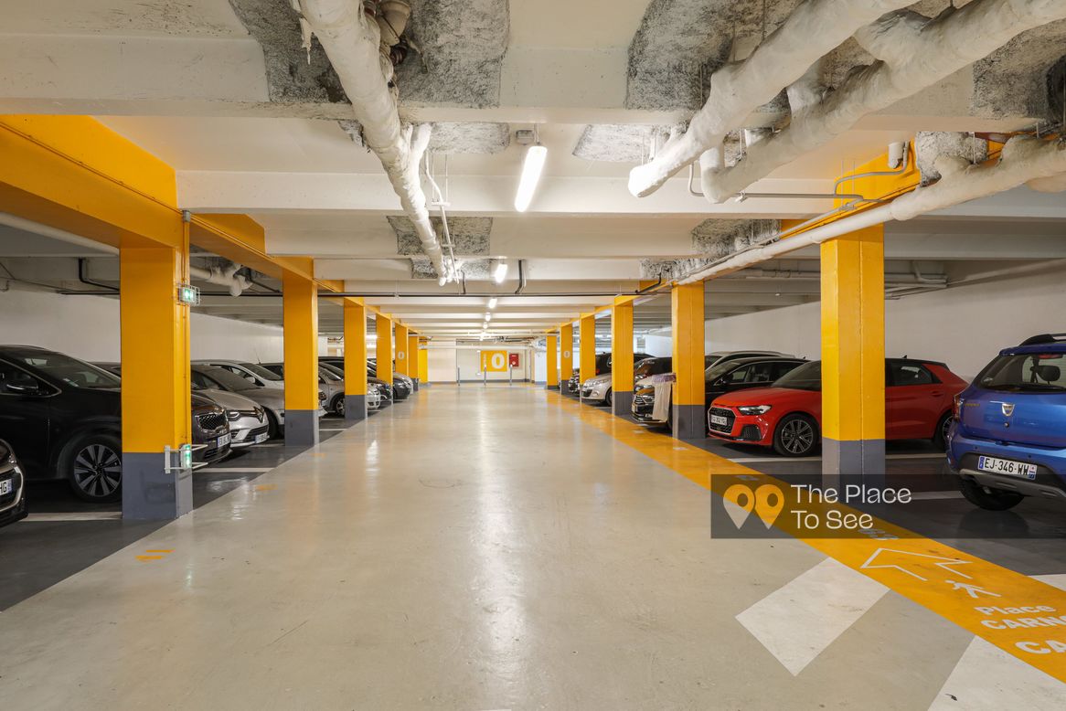 Parking intérieur