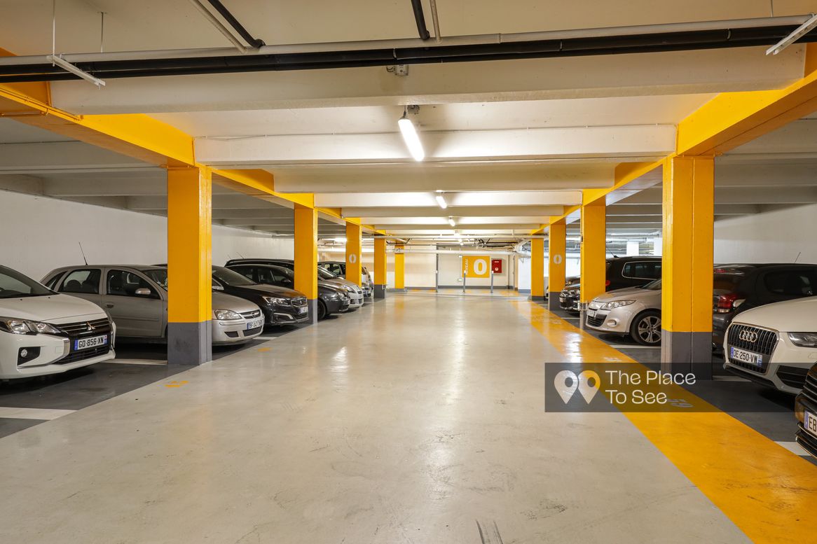 Parking intérieur