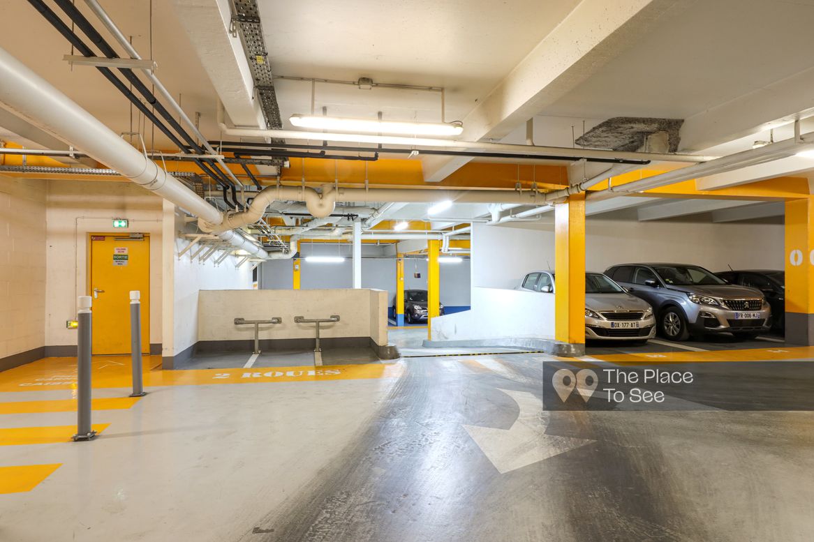 Parking intérieur
