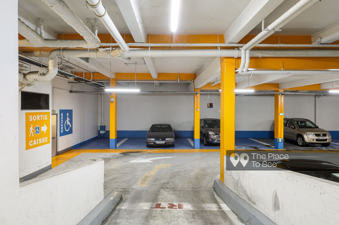Parking intérieur